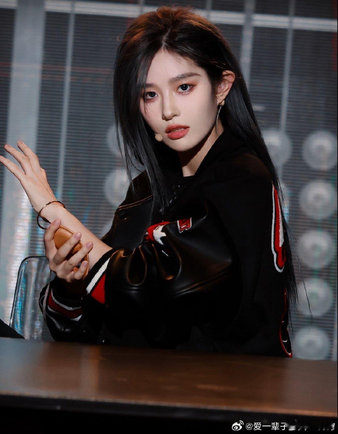 #王奕[超话]#每日一t ​