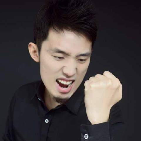 李云飞现实扭曲力场