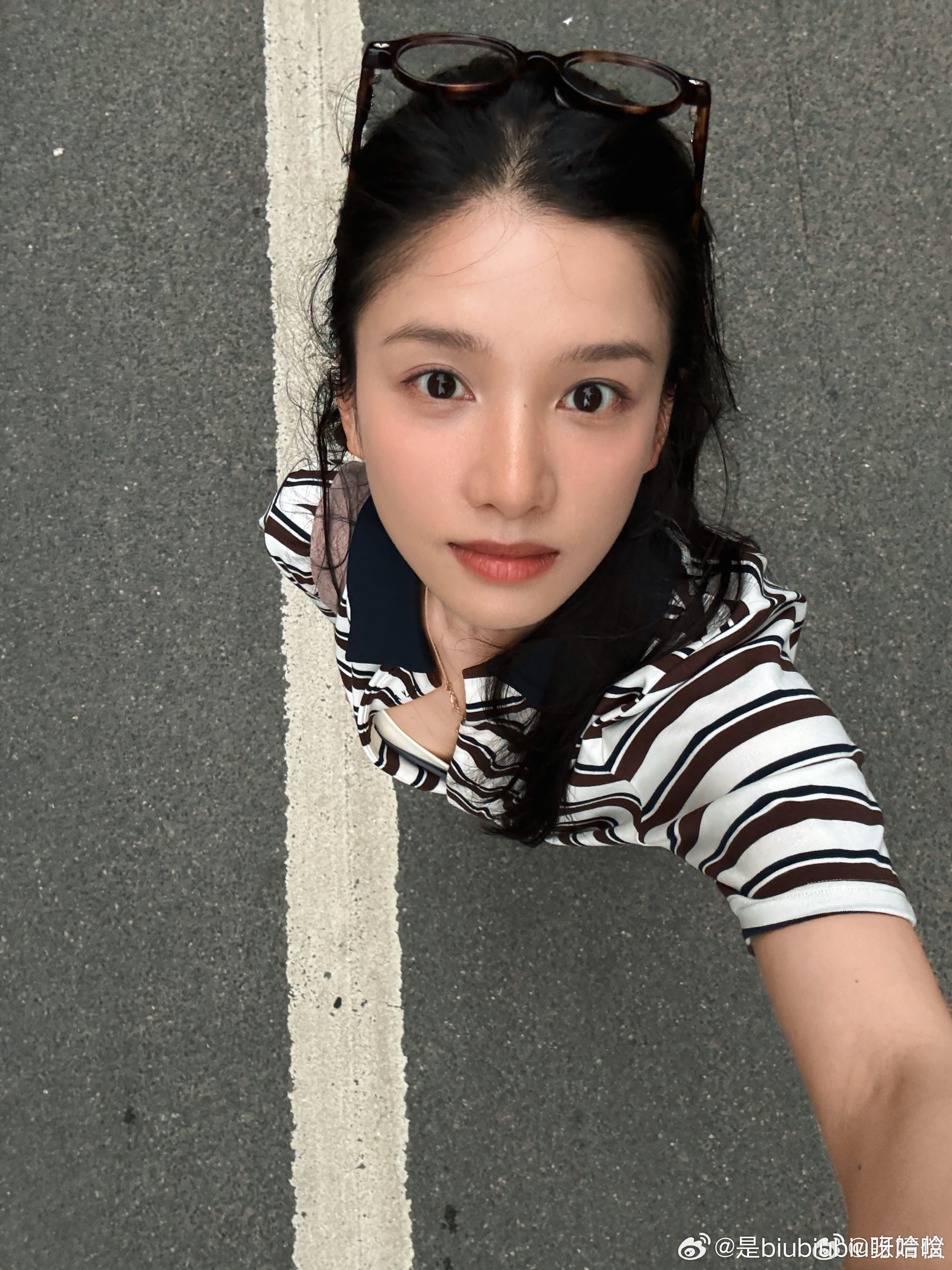 张婧仪 zjyzjy ＂浪漫定格在瑰海中，永不落幕爱意四溅.＂ 𝐑?...