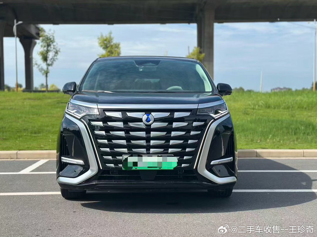 【车辆名称】2024款 腾势D9 DM-i 980 四驱尊荣型
【上牌时间】2024年07月
【行驶里程】4.30万公里
【车辆排量】1.5T
【车辆价格】18.60万
【联系方式】15890561589#生活手记# ​