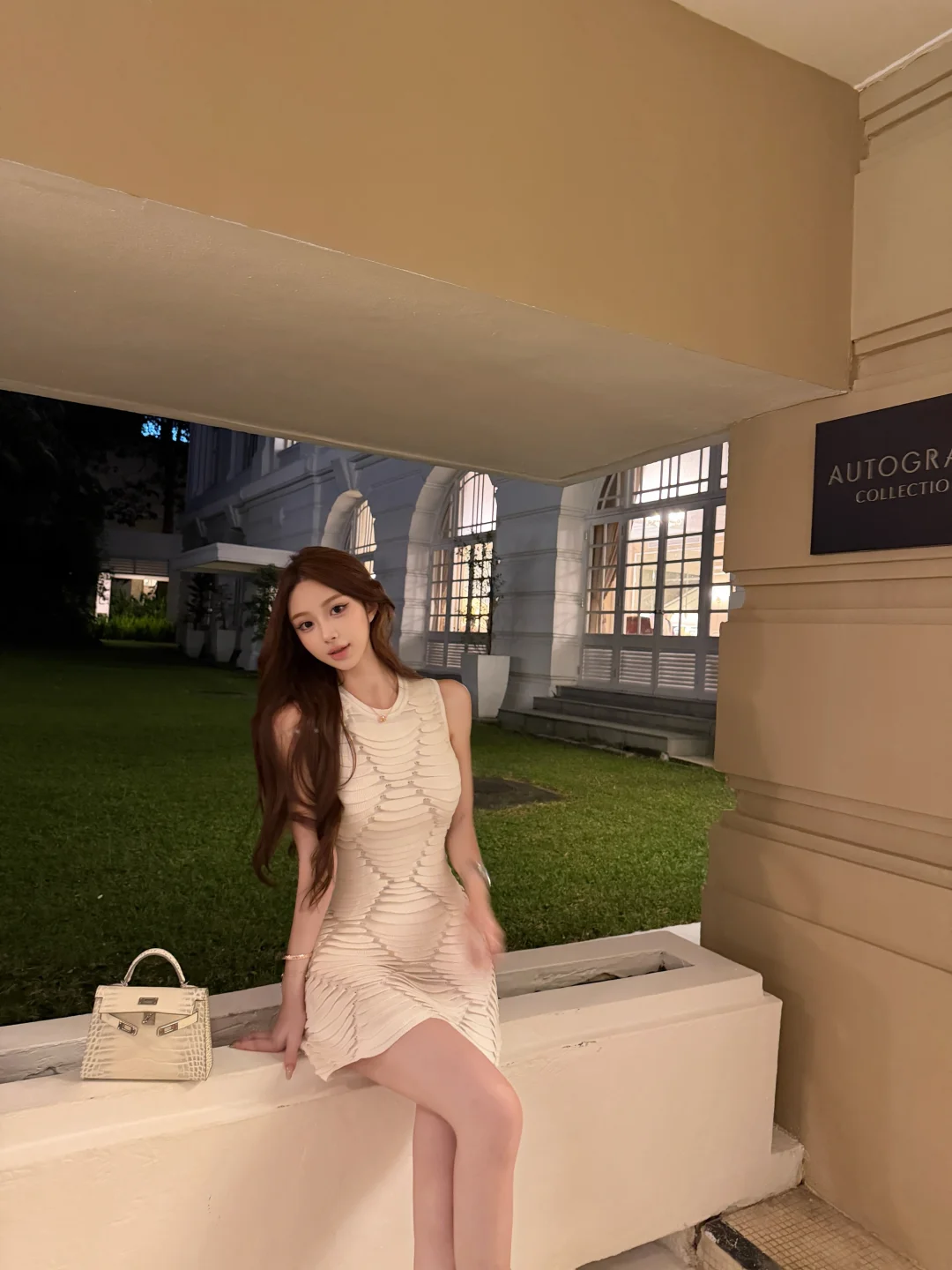 White ootd☁️