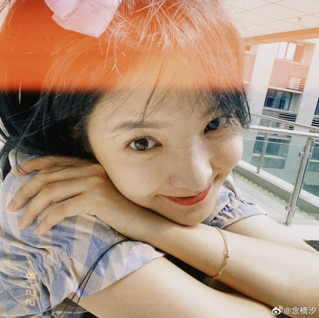 #章若楠颜值# zrn#章若楠成瑶# 

看到你漂亮的眼睛，我的心再一次波動了

​