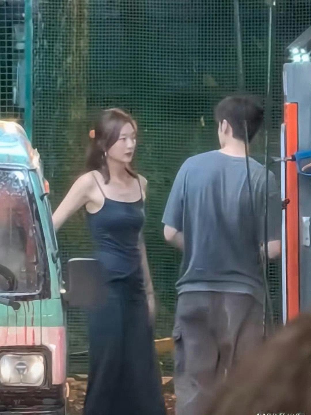 孙千这是演不好意思了，还是真的是不好意思？ ​