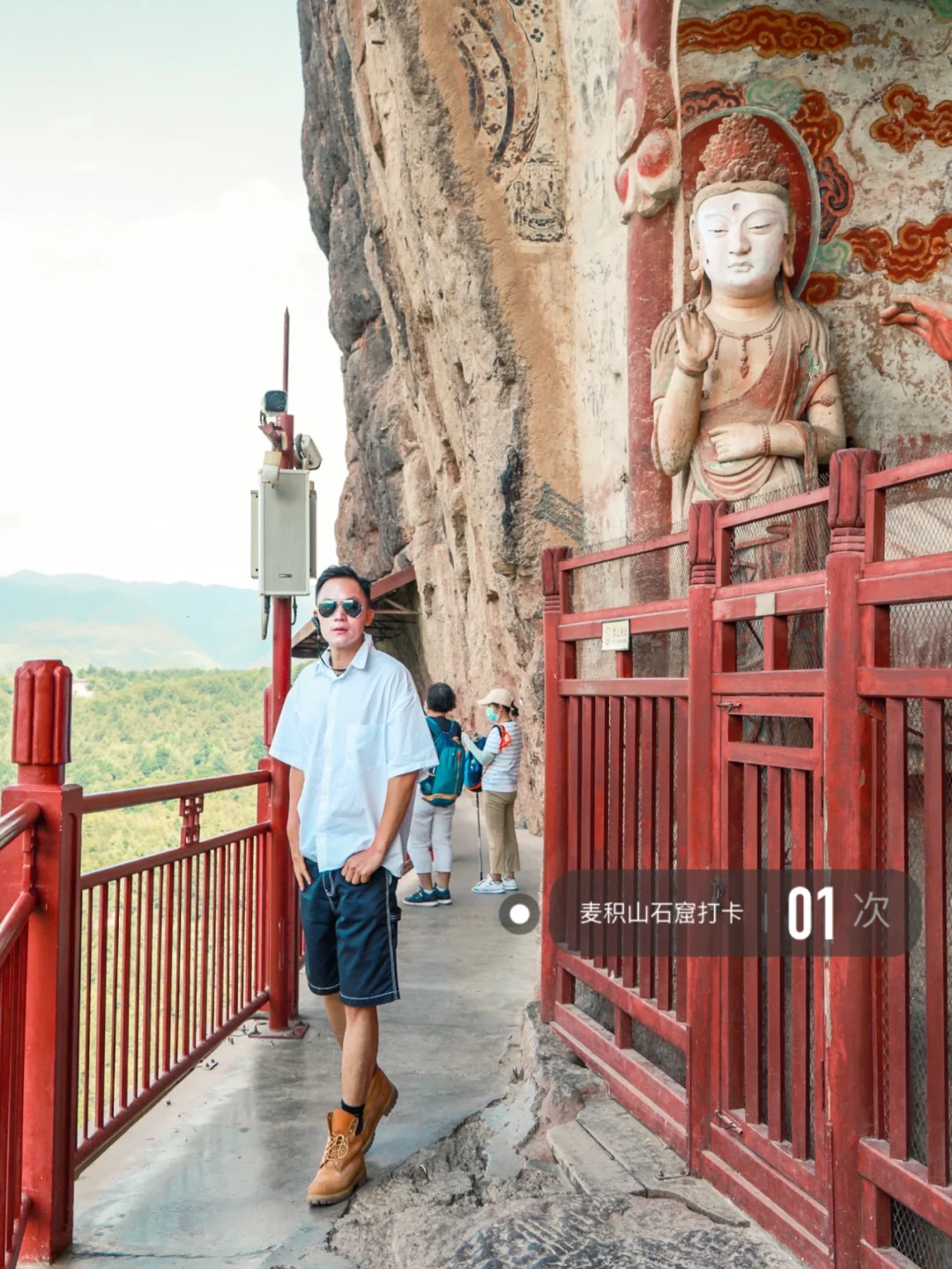 一座麦积山，就是一座东方雕塑艺术陈列馆