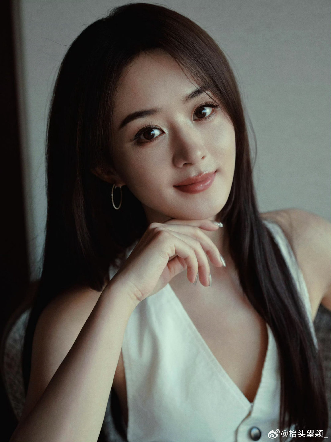 #赵丽颖[超话]##赵丽颖贾小朵# zly#赵丽颖许半夏# zly#赵丽颖李红樱# 

对视 是最青涩的告白

​