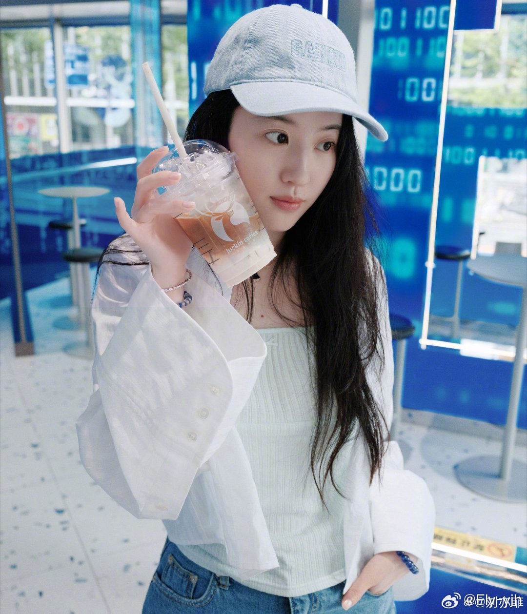 #刘亦菲[超话]# 好可爱的茜茜[爱慕][爱慕][爱慕]，开启爱你的一天[yeah][yeah][yeah] ​