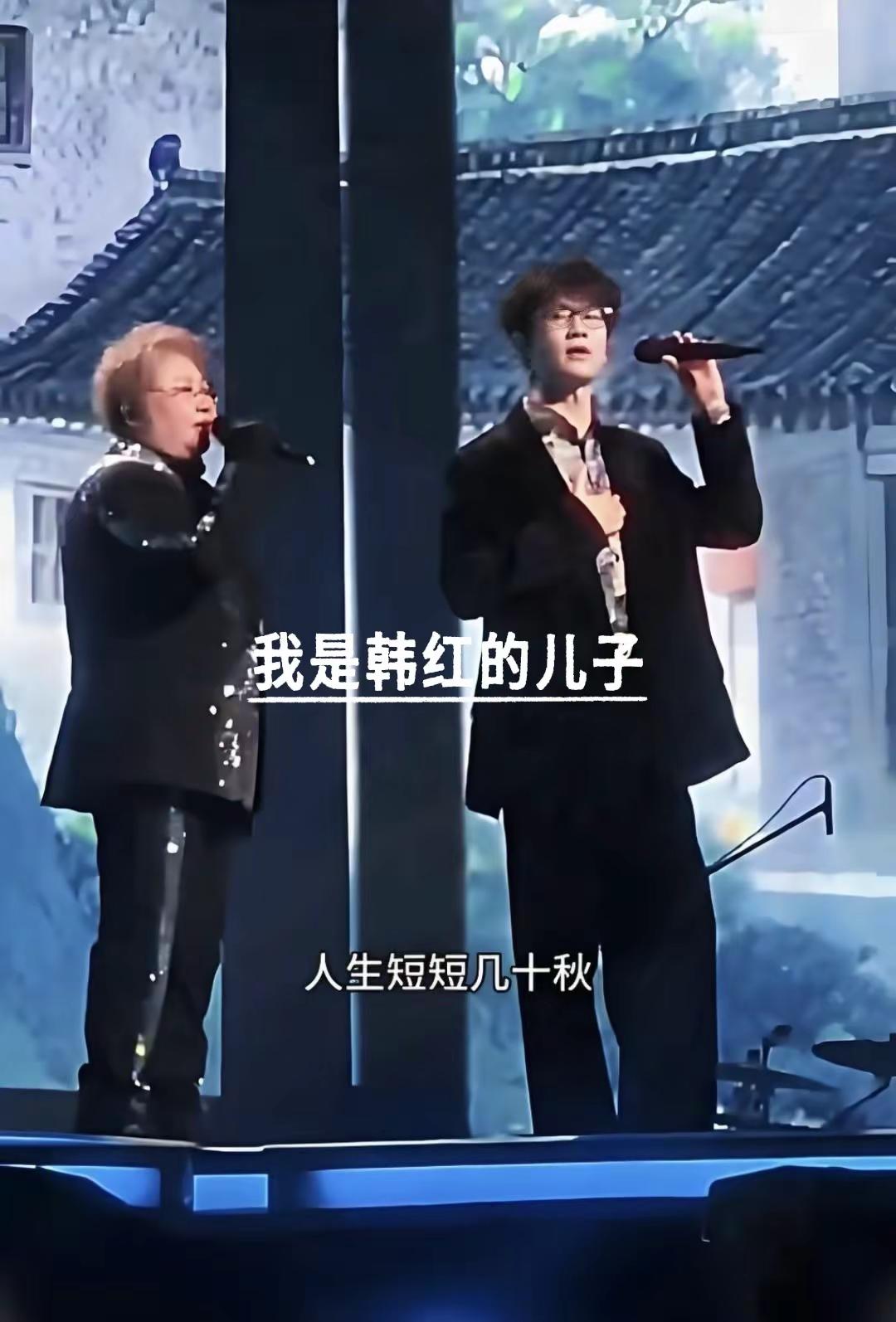 【现场直击： 】这恐怖的射程！加时关键时刻马刺落后3分，文班刚过半场直接出手超远三分扳平比分！nba季后赛马刺vs雷霆