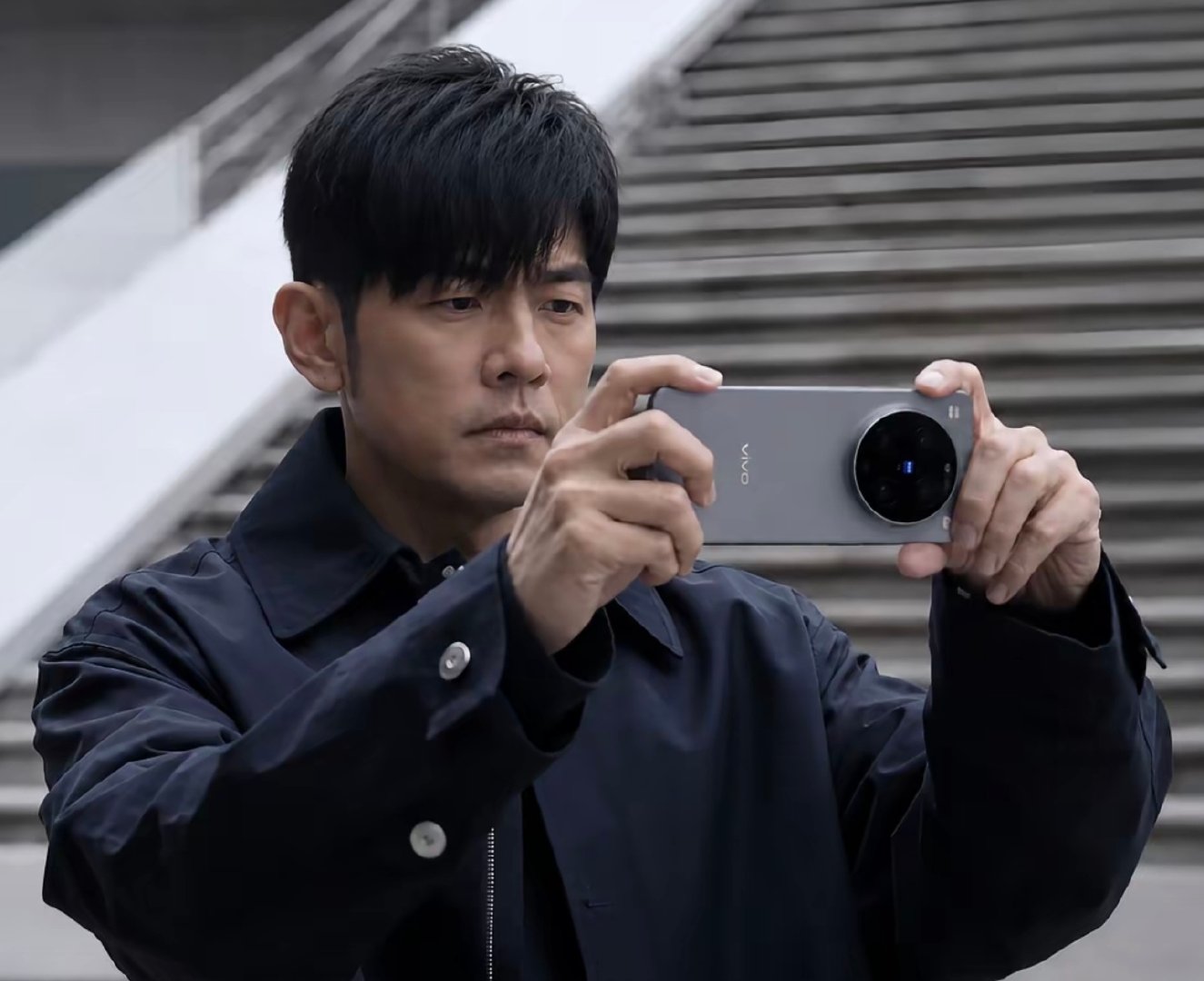 天王配vivo，下一句是？ ​