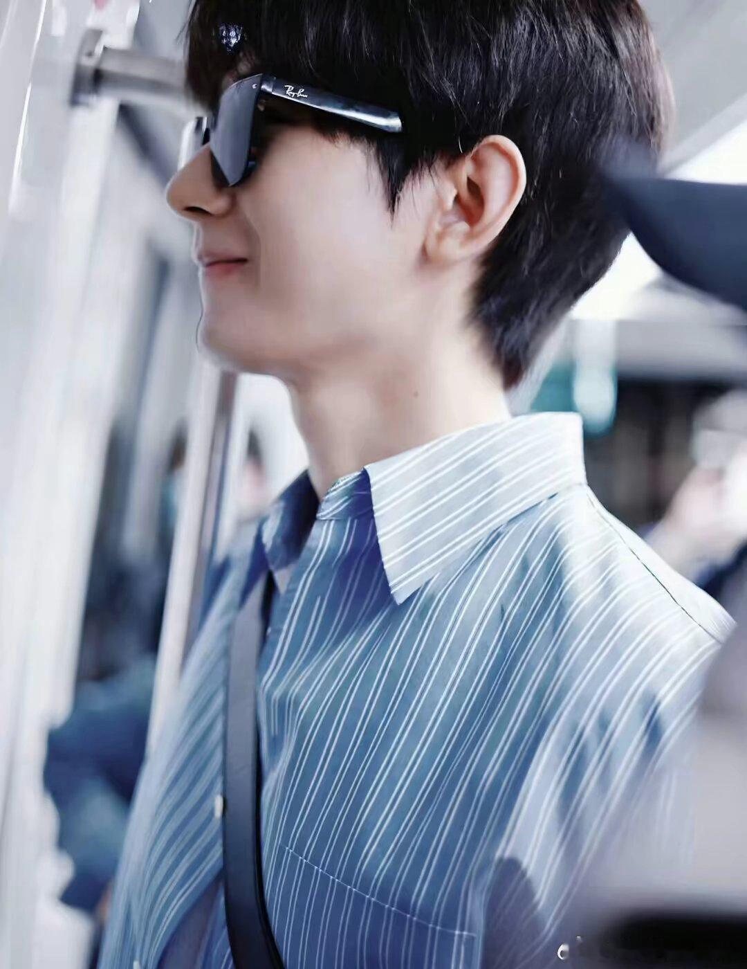 #成毅狩谎#cy#成毅林彦廷#

成毅的现代装风格多样，可盐可甜，可奶可狼，满足各种审美需求！
傅诗淇｜成毅｜卢云 | 两京十五日 | 朱瞻基 ｜狩谎｜林彦廷 ｜赴山海｜萧秋水｜李沉舟｜肖明明｜天地剑心｜王权富贵 | 长安二十四计｜谢淮安｜ ​