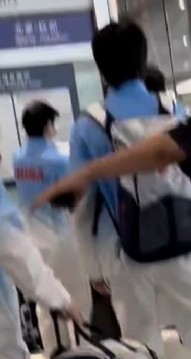 是咪耶✌️亚运加油、一切顺利平安健康……