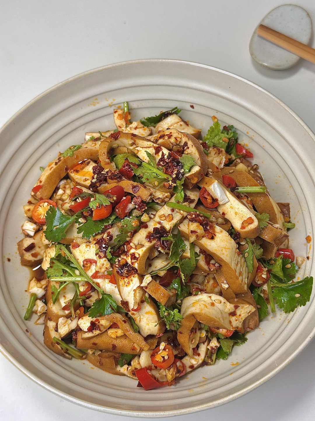 凉拌豆干软嫩入味🤤连吃三天！！