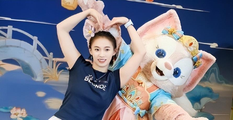 陈芋汐亮相上海正式上任，新岗位公布，工资首次曝光，全红婵祝福 ​