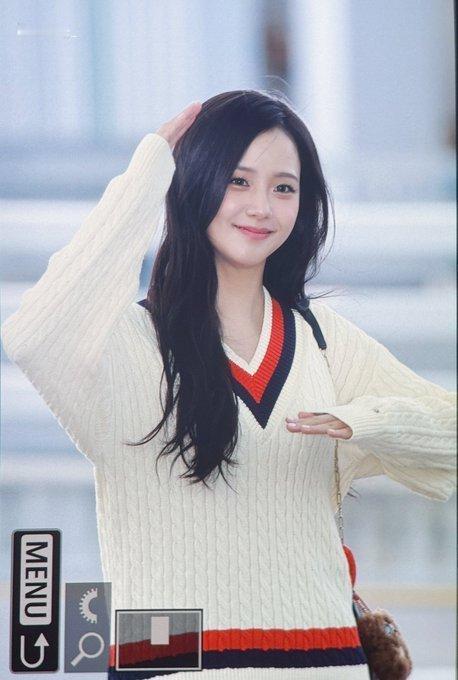 被Jisoo这张脸硬控了 ​