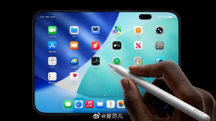 【乔布斯最嫌弃的配件，差点跟着折叠iPhone回来了】#曝苹果为折叠屏iPhone测试过触控笔##你希望折叠屏iPhone配触控笔吗#据彭博社Mark Gurman最新一期Power On报道，苹果曾专门为折叠屏iPhone做过一支Apple Pencil原型，而且已经进行了内部测试。

这支笔比iPad上 Apple Pencil更短、更粗一些，长度会配 ​