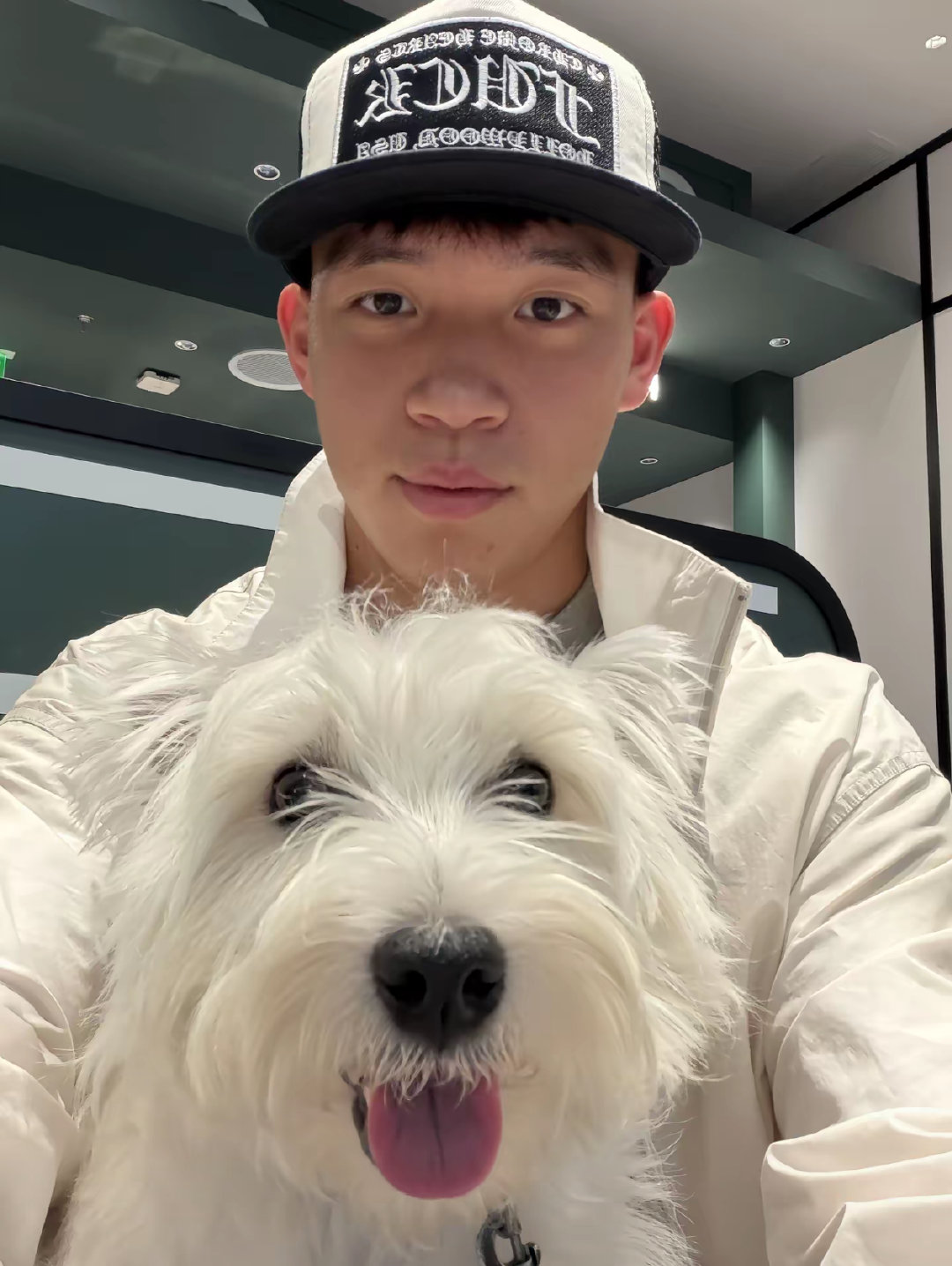 干嘛这么可爱！！！#王钰栋[超话]# ​