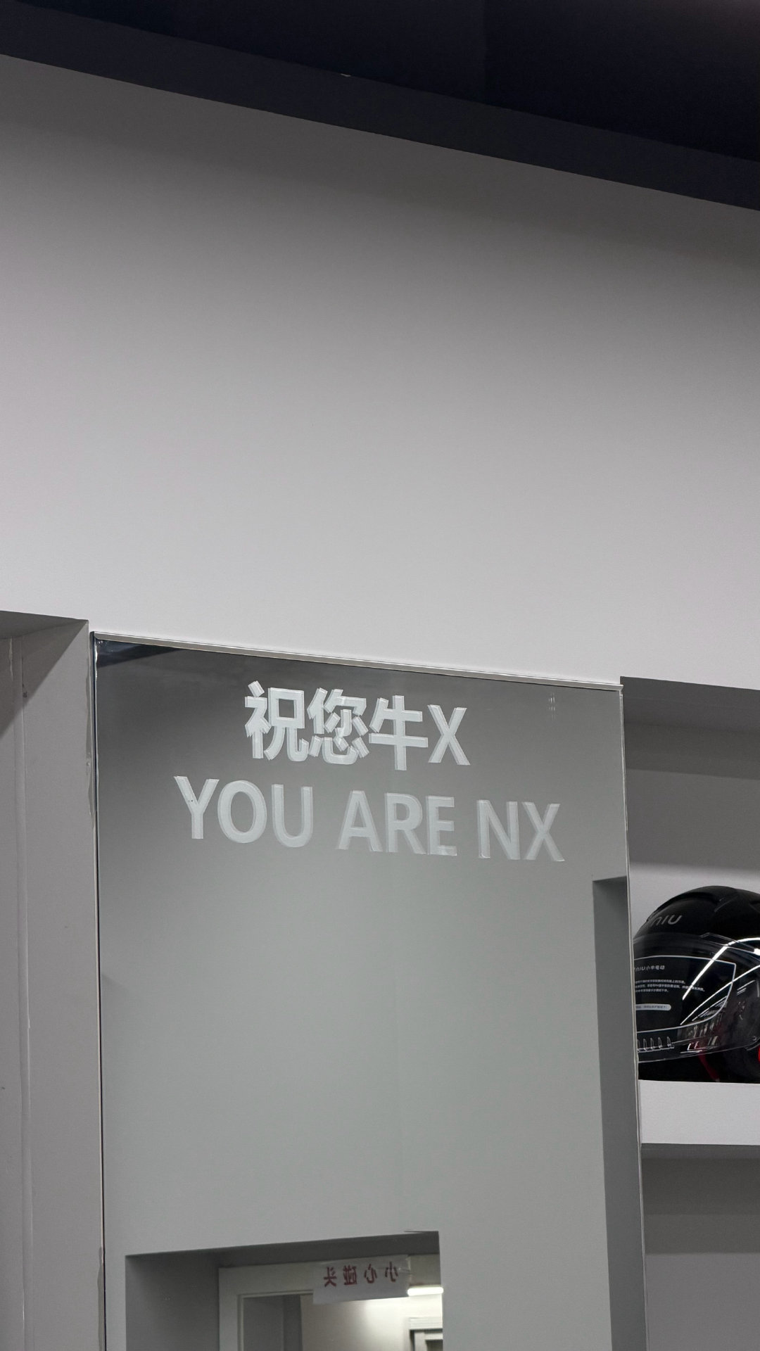 恭喜曾阳子舍弃旧玛莎拉蒂。得到新玛莎拉蒂 ​