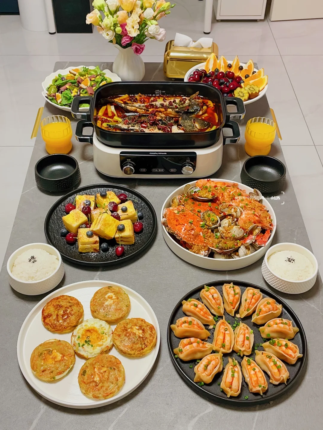 家宴｜其实女孩子的快乐很简单：挣钱、吃什么…