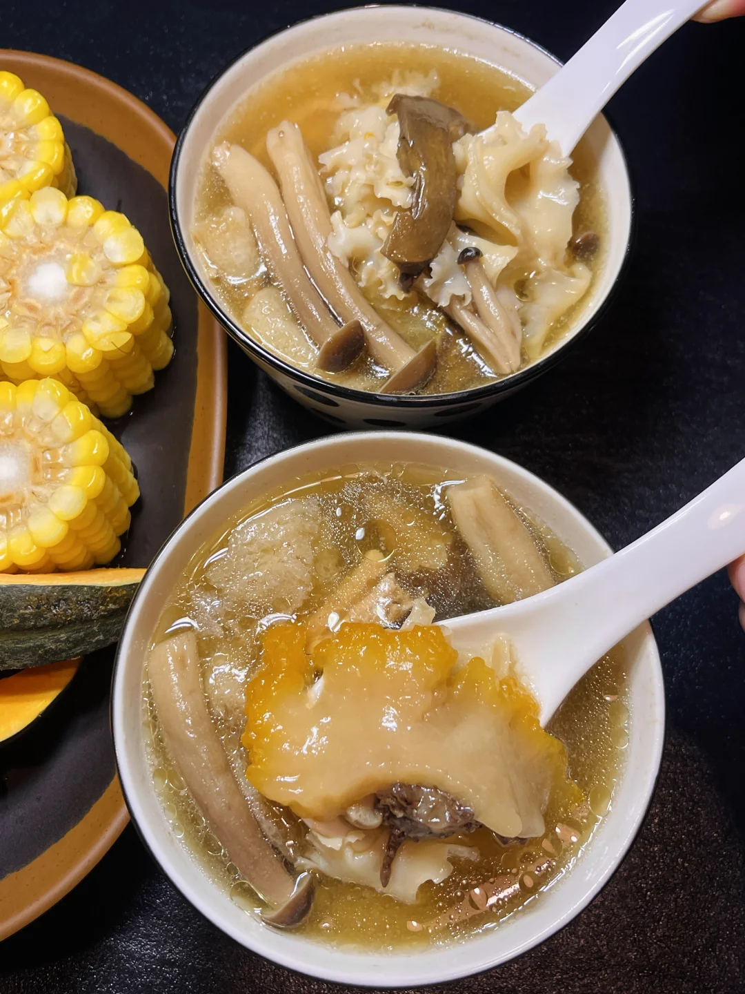 不用飞云南！！花都也有正宗鲜菌火锅啦！🍄