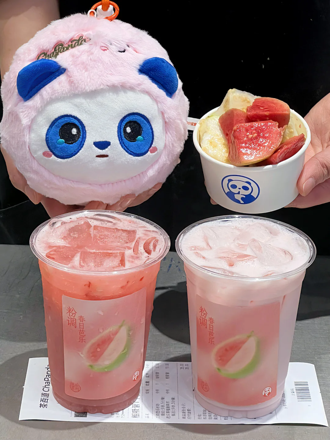 茶百道醒春真神，工位新搭子“茶茶拍拍”周边！