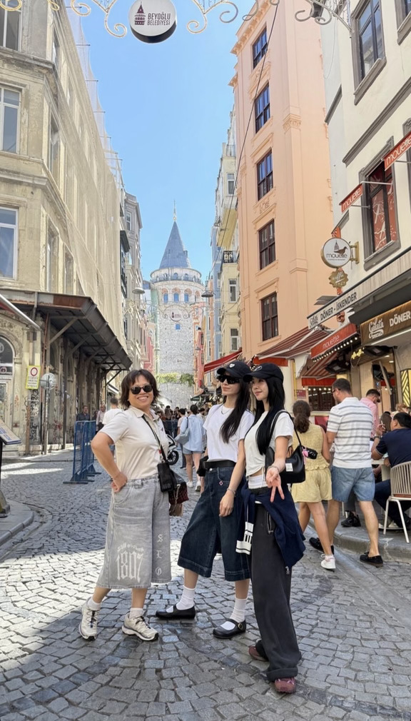蔡依林更新全家旅遊照片