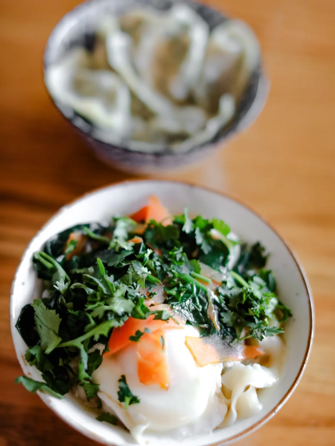 坚持做100种面不重样（83）炝锅生日面