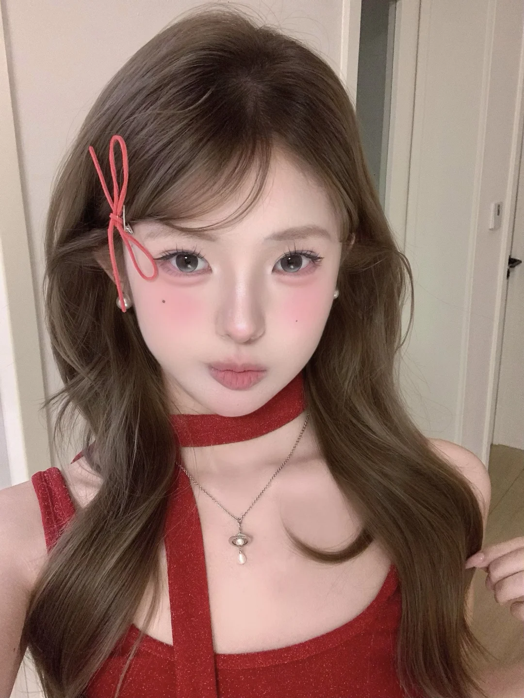 红色