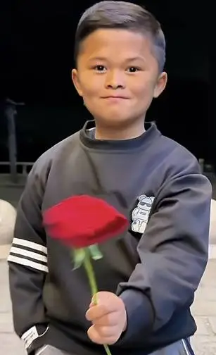 范小勤