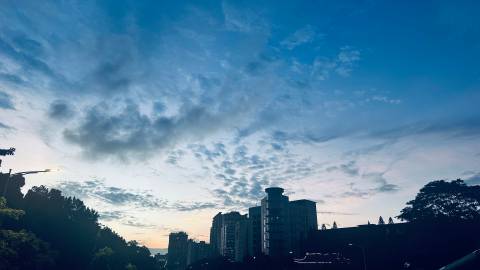 是阴天☁️