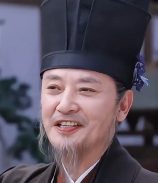 《兰香如故》侯长荣出圈：法拉利老了依旧是法拉利