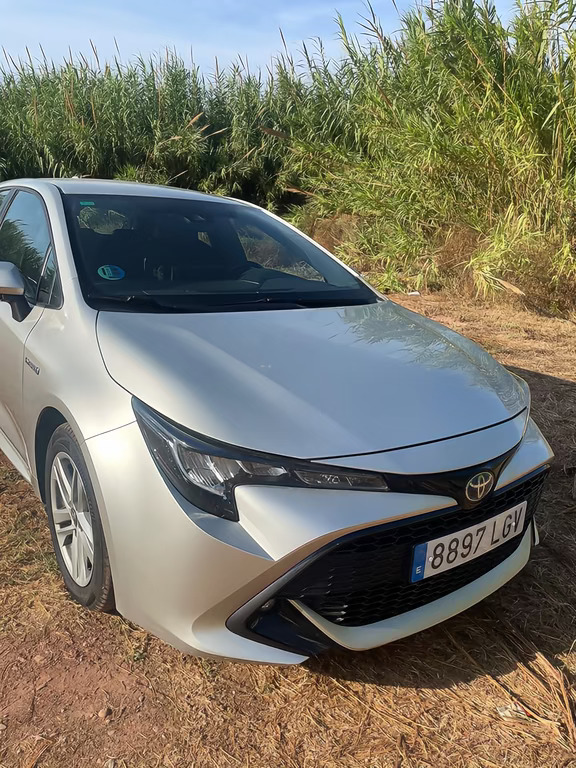 一台非常适合日常使用的丰田混动Corolla