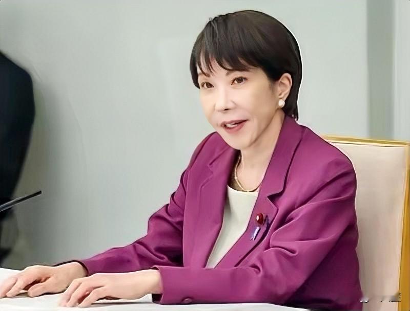 名古屋亚运会办成生存挑战：21人名单只显示2人，运动员睡集装箱被暴雨泡

一场洲际体育盛会，本该是运动员的舞台。可名古屋这届，硬生生办成了生存挑战。多国代表团落地就傻眼，怨气冲天。这种组织水平，实在让人不敢恭维。

9月16日中午，中国、韩国、印度等代表团陆续抵达。飞机准点落地，人却走不了。组委会的