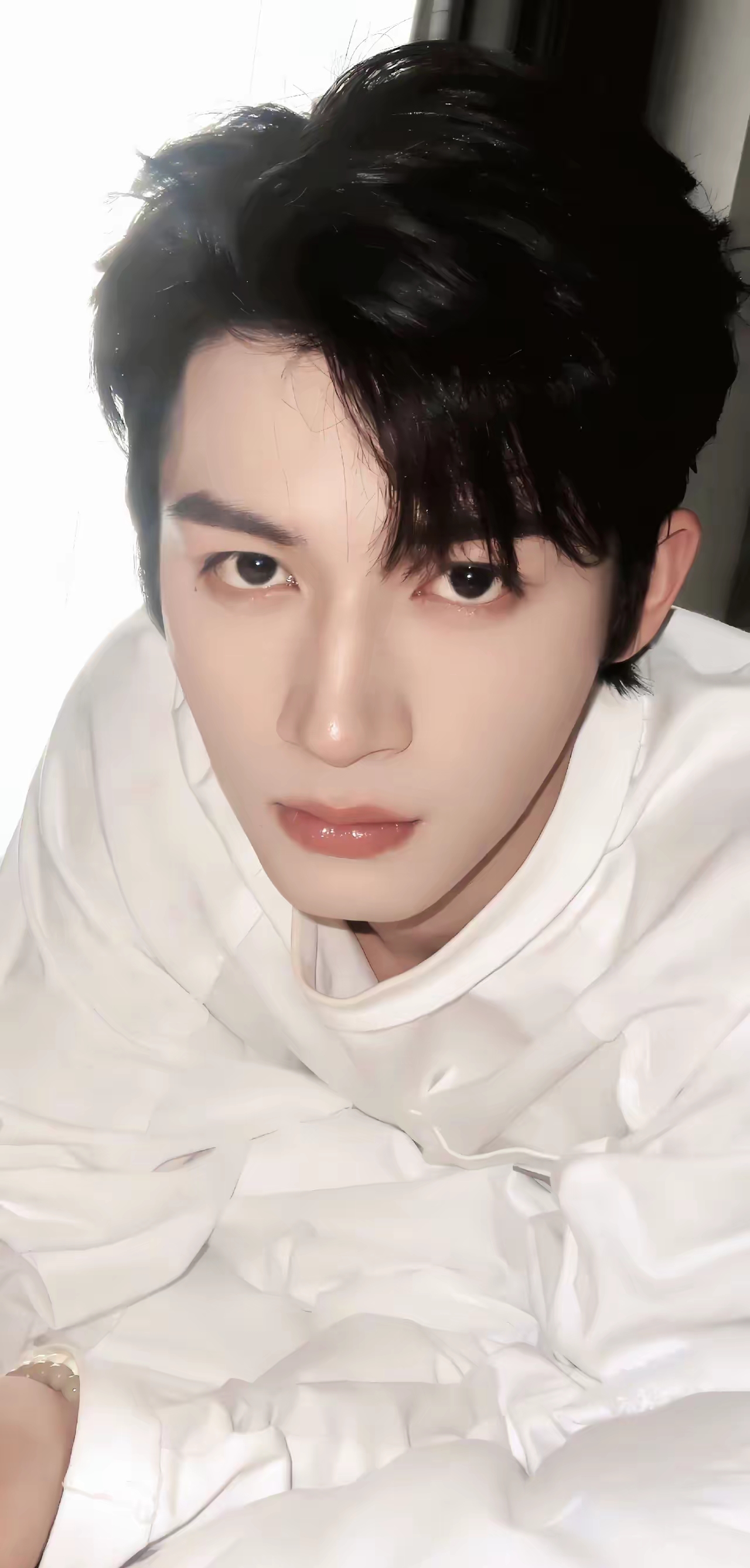 王星越，最接近……漫剧里面男神[舔屏]