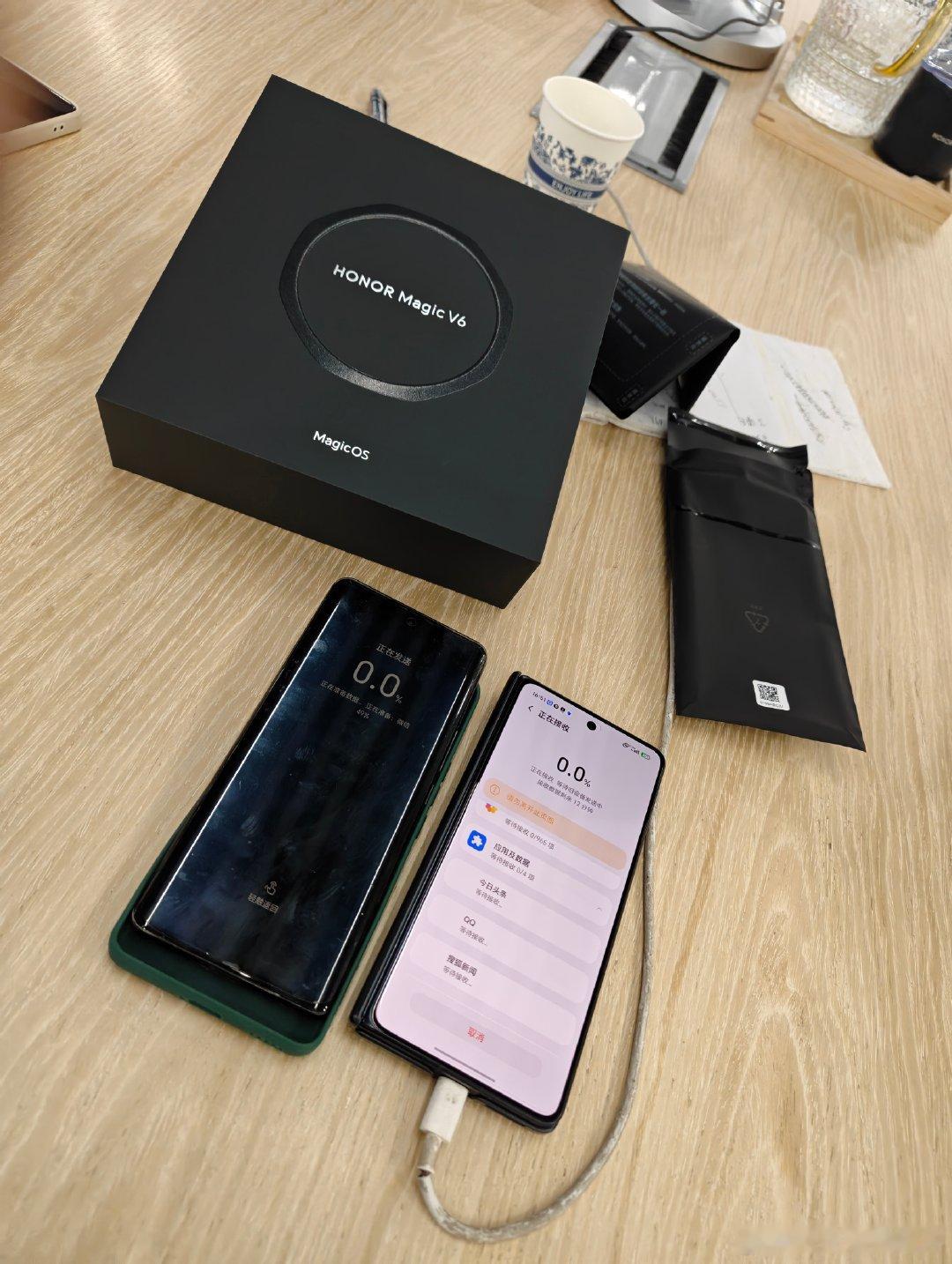 #荣耀Magic9 #荣耀RobotPhone#泰州苏宁易购西坝口 ​