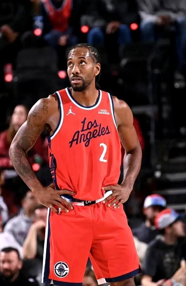 别信什么双赢，快船这笔交易我看悬。  快船把36岁的哈登送去骑士，换来...