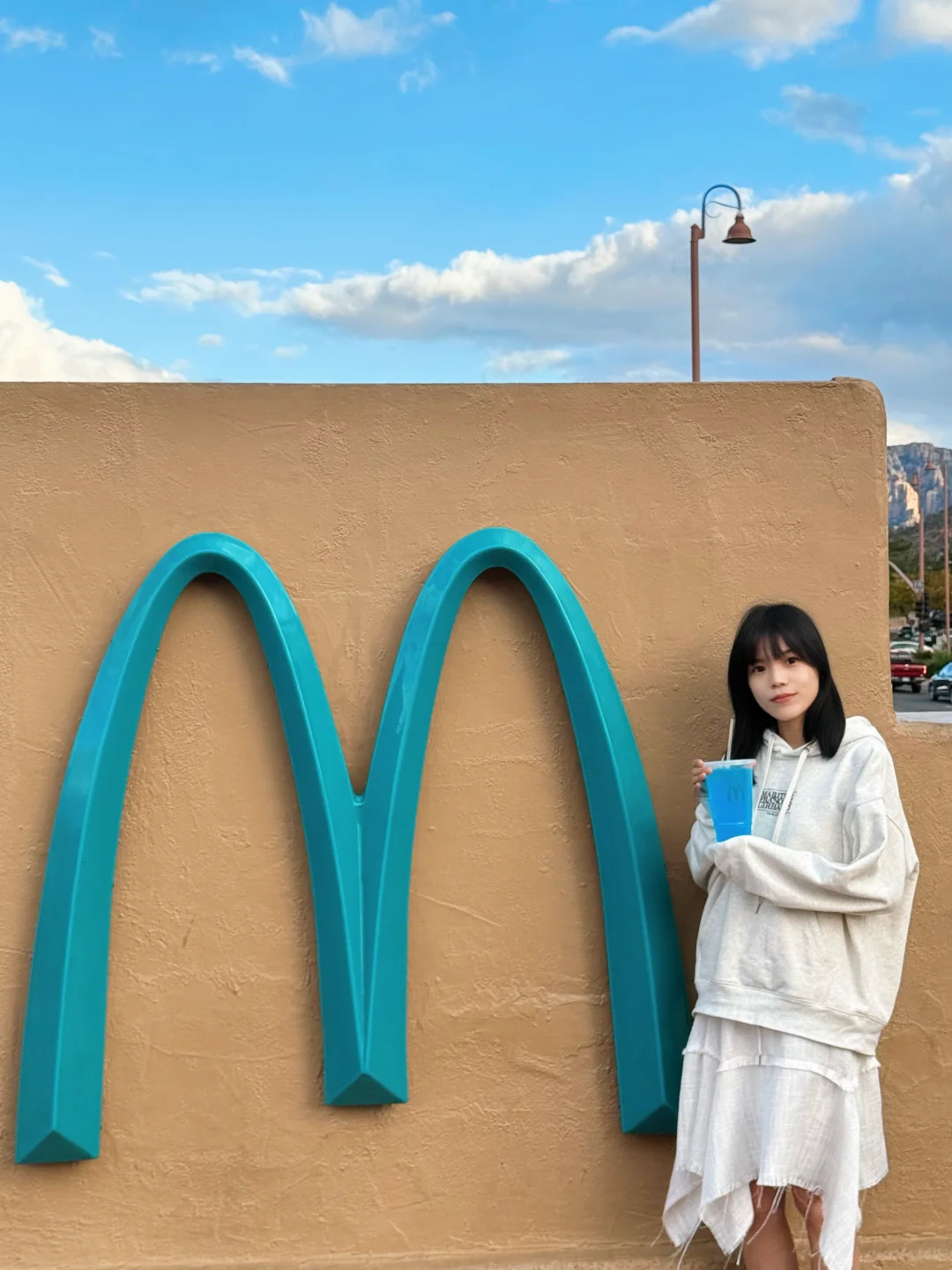 打卡蓝色麦当劳！快分享你见过的神奇麦当劳