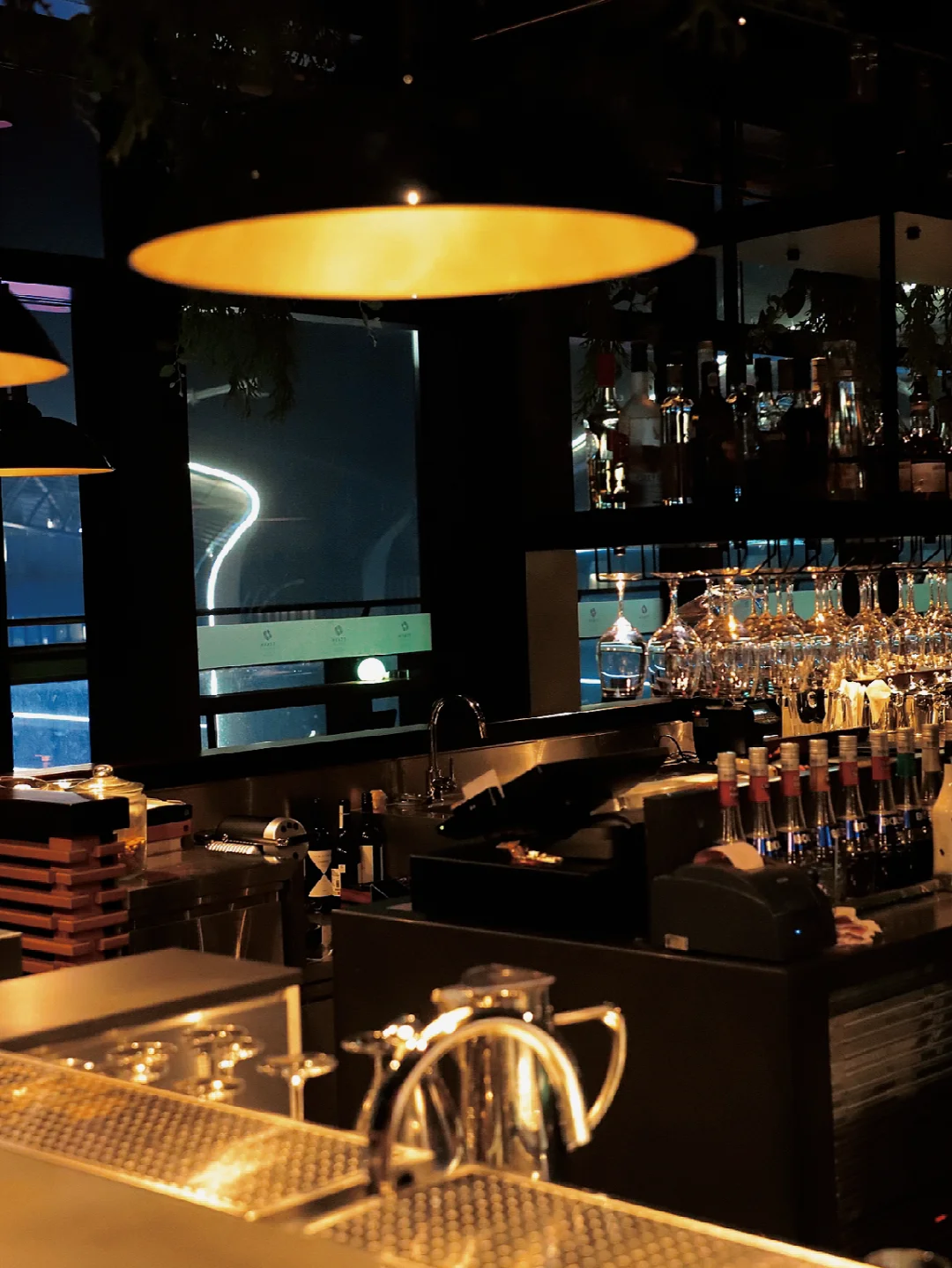 珠海探店｜氛围超棒的180渡天台酒吧