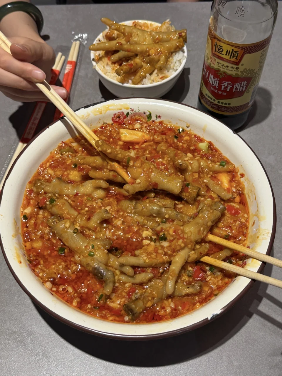 挖到宝！这顿香辣大餐直接香迷糊✨