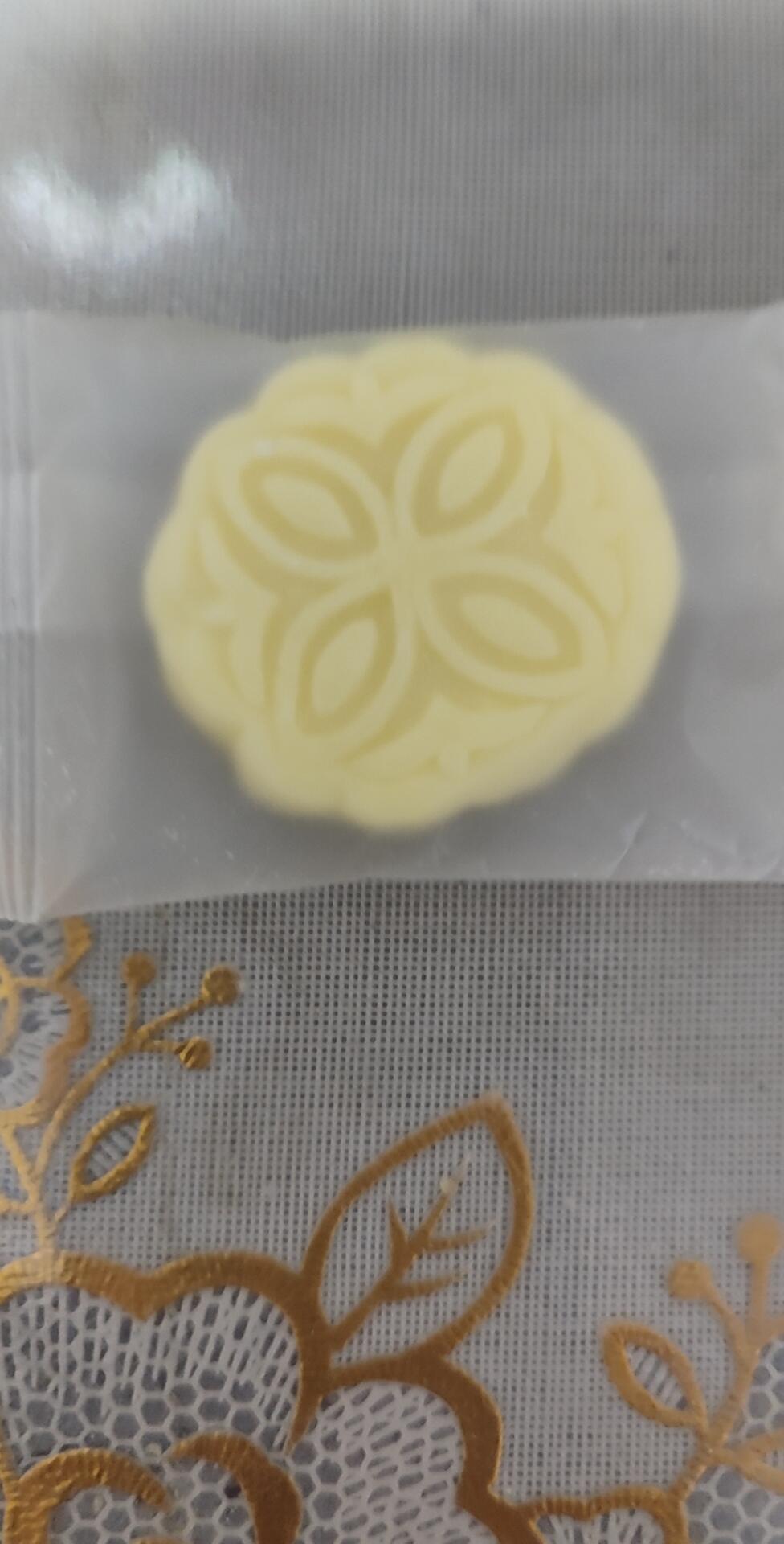 宋佳比那些靠色相走红毯的女星更显身材，她性感且落落大方，是一位极品美女...