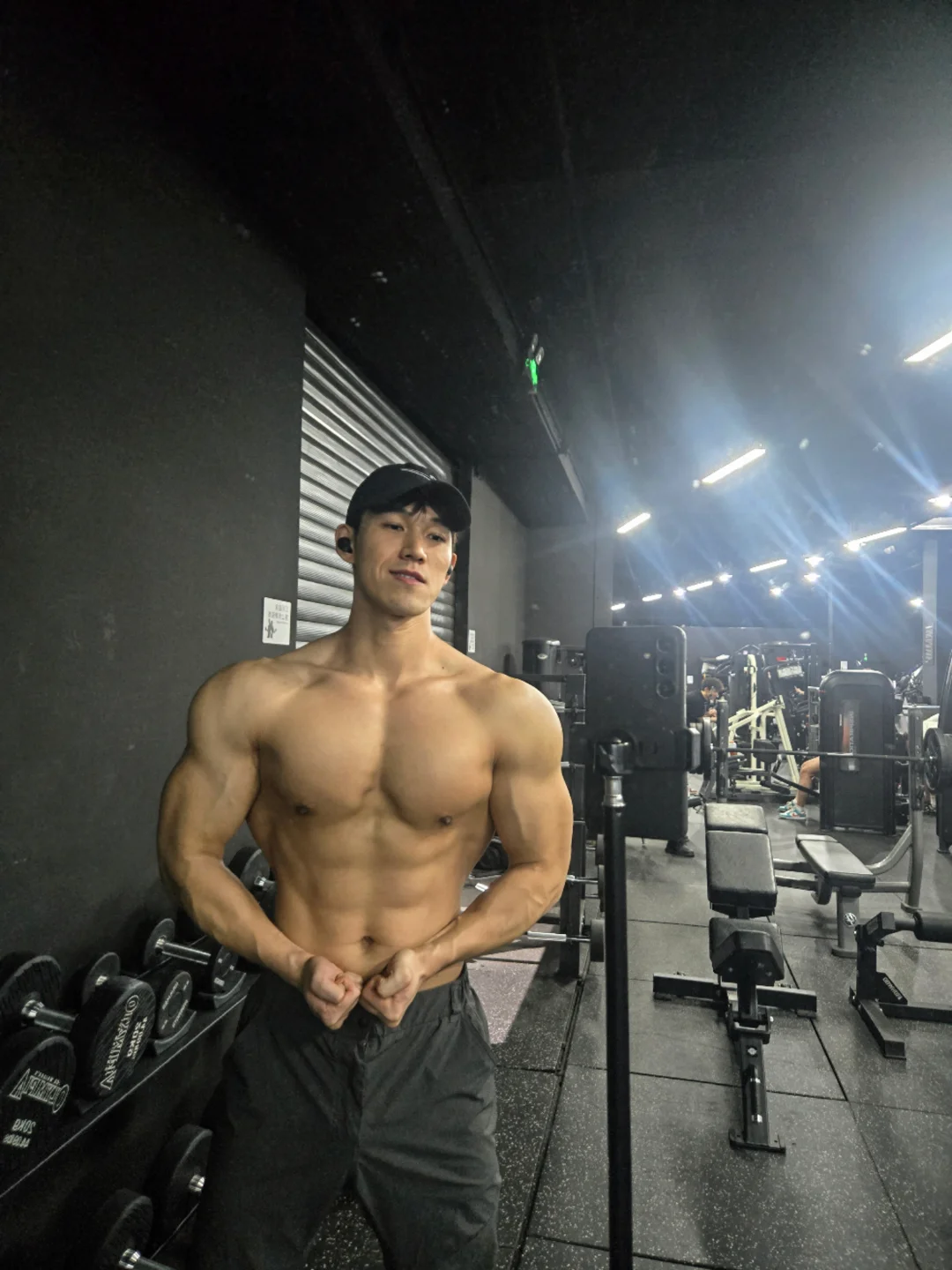 至今没发现高壮男的坏处