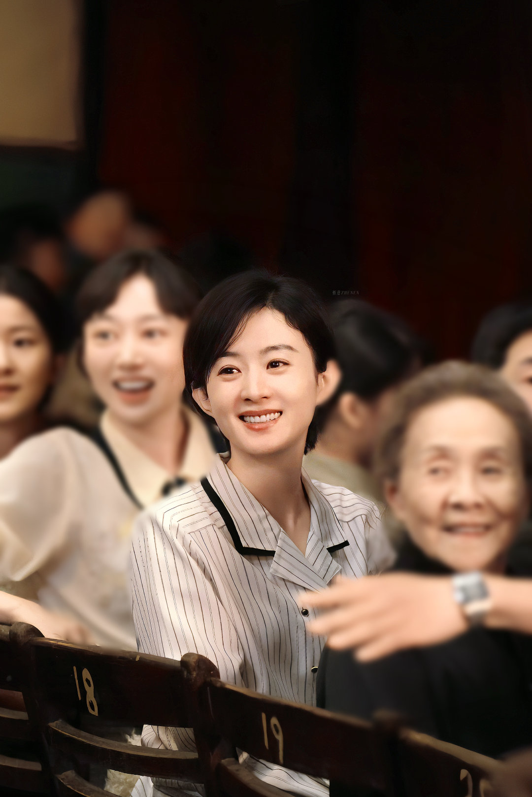 #赵丽颖李秋萍# 

“月海，我来啦”​