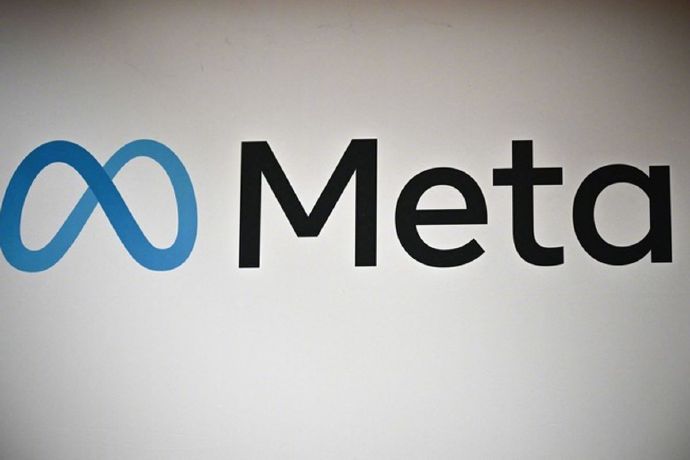 【#Meta否认干预巴西大选#】据埃菲社10月16日报道，拥有脸书、照片墙与沃茨阿普的科技集团元宇宙平台公司（Meta）16日否认干预巴西总统大选。针对寻求连任的卢拉竞选团队所投诉的平台问题，Meta将其归因为“技术故障事件”。卢拉将在第二轮选举中与参议员弗拉维奥·博索纳罗（小博索纳罗）展开对决。

M ​