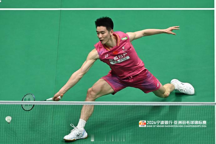 李诗沣🇨🇳 13-21、16-21 🇮🇳阿尤什   ​​​