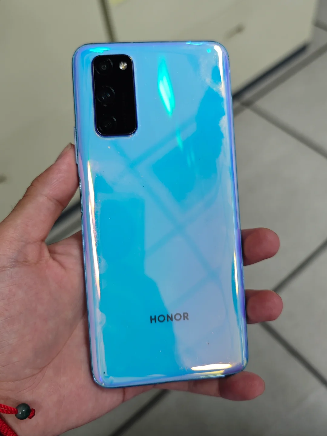 有人以1728售价把荣耀V30Pro全收回来了