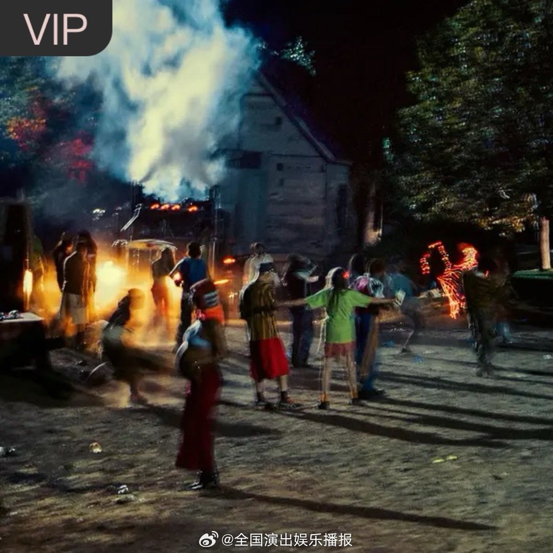 好像我的精神世界已快接近形成一个无限循环的自洽模式[憧憬][憧憬] T...