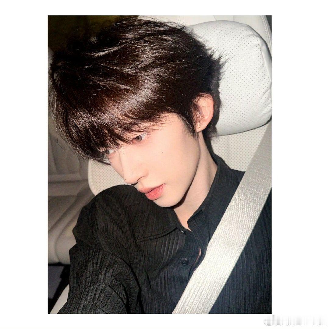 #刘宇国风美少年# 💙#刘宇全能艺人  ly# 
好想你​