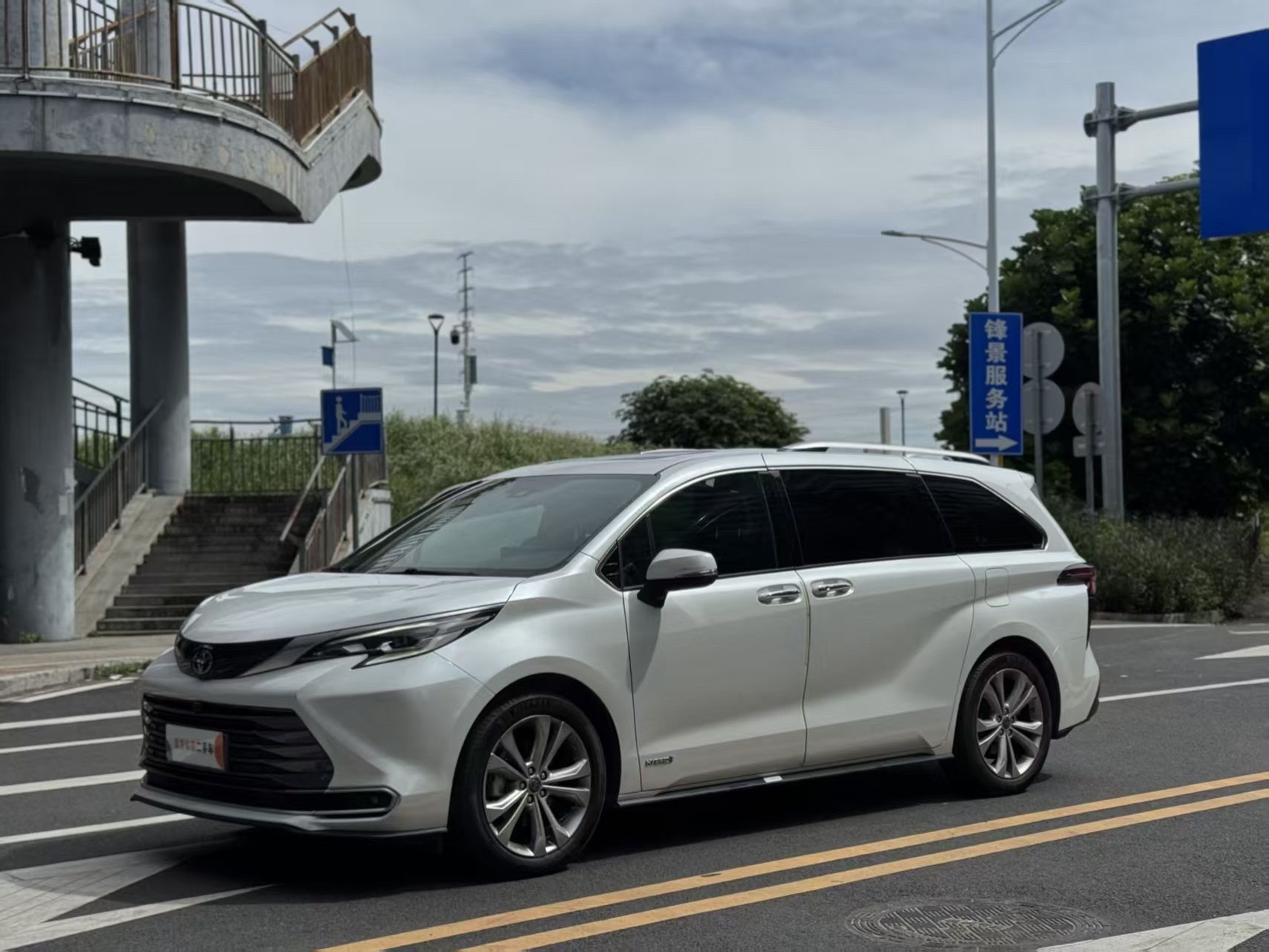 前所未有的mpv生活 丰田塞纳 丰田mpv 适合家用mpv 丰田豪华家用七座mpv