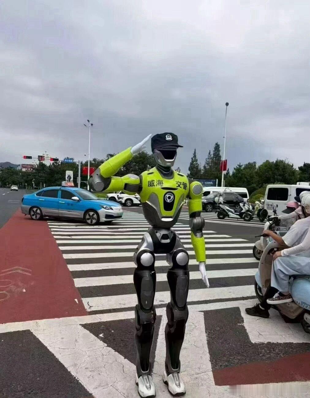 智能战警👍👍👍时代真的变了！ ​