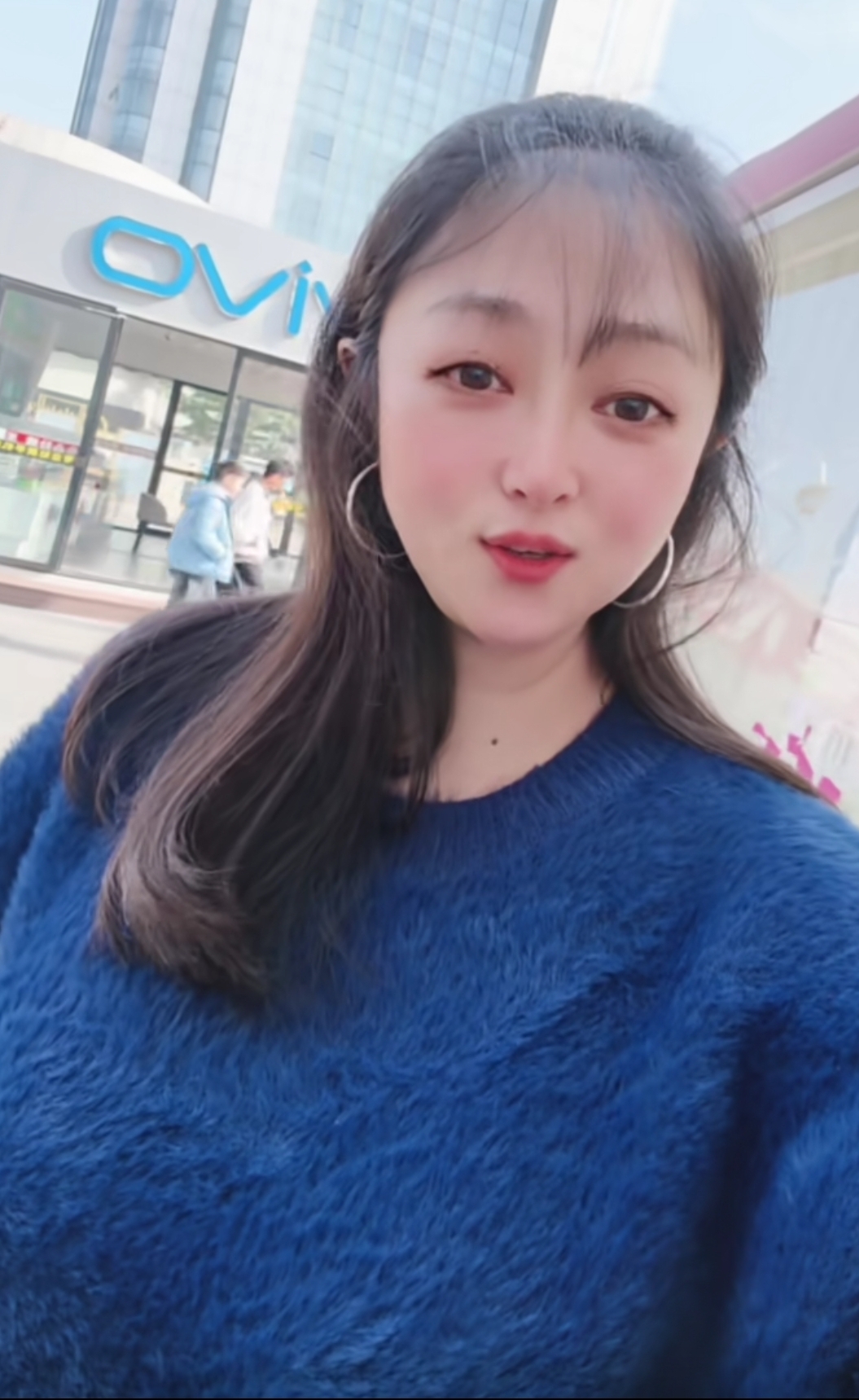 <p>气质的女生有什么特点 <!--{img:0}--></p><im...