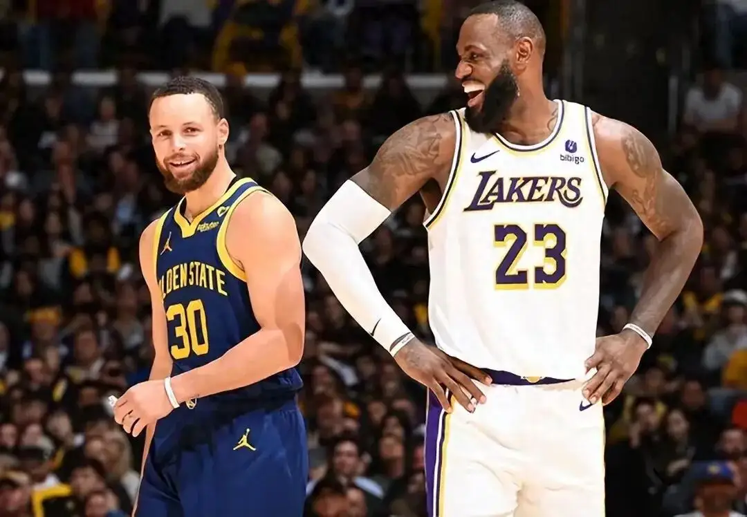 詹姆斯与库里：两种伟大的意义  数据对比  维度           ...