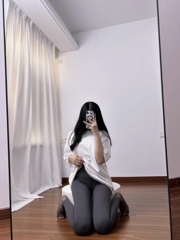 鲨鱼裤更适合自己看美女有益健康😍正常鲨鱼裤穿搭，无不良引导